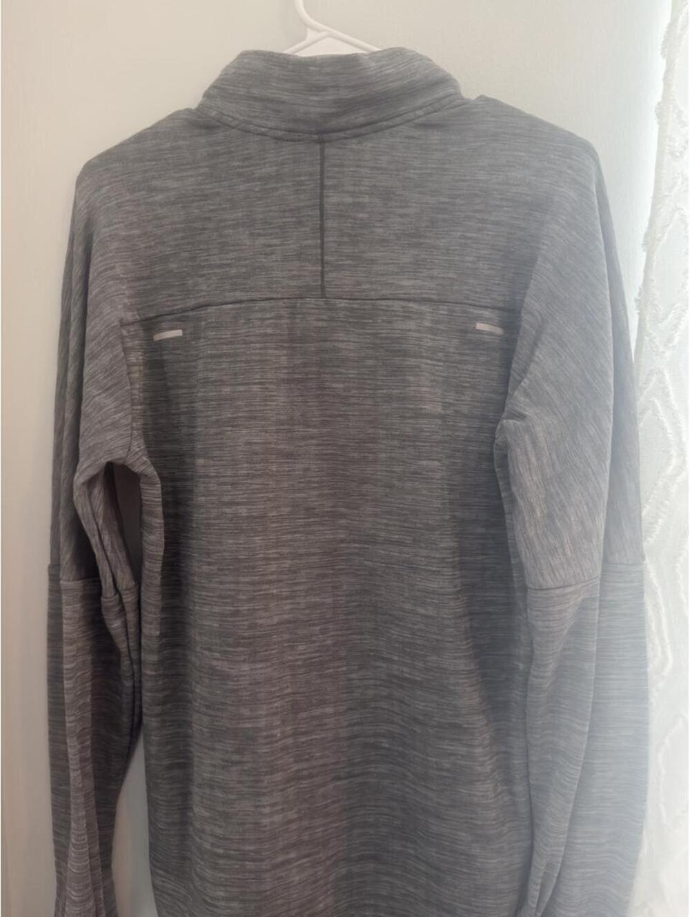 Nike Men's Gray Heathered Therma-Fit Running Quarter Zip Sweatshirt Size S - Picture 2 of 5